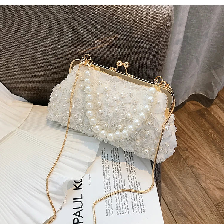 2019 Summer New Wave Korean Version of the Wild Messenger Bag Lady Rivet Chain Shoulder Bag