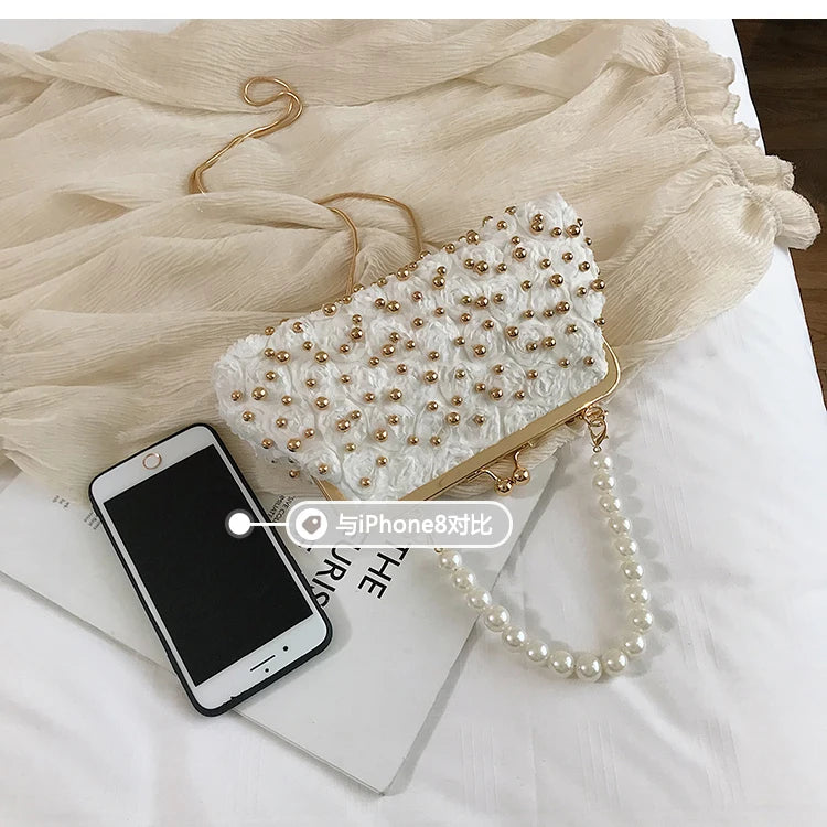 2019 Summer New Wave Korean Version of the Wild Messenger Bag Lady Rivet Chain Shoulder Bag