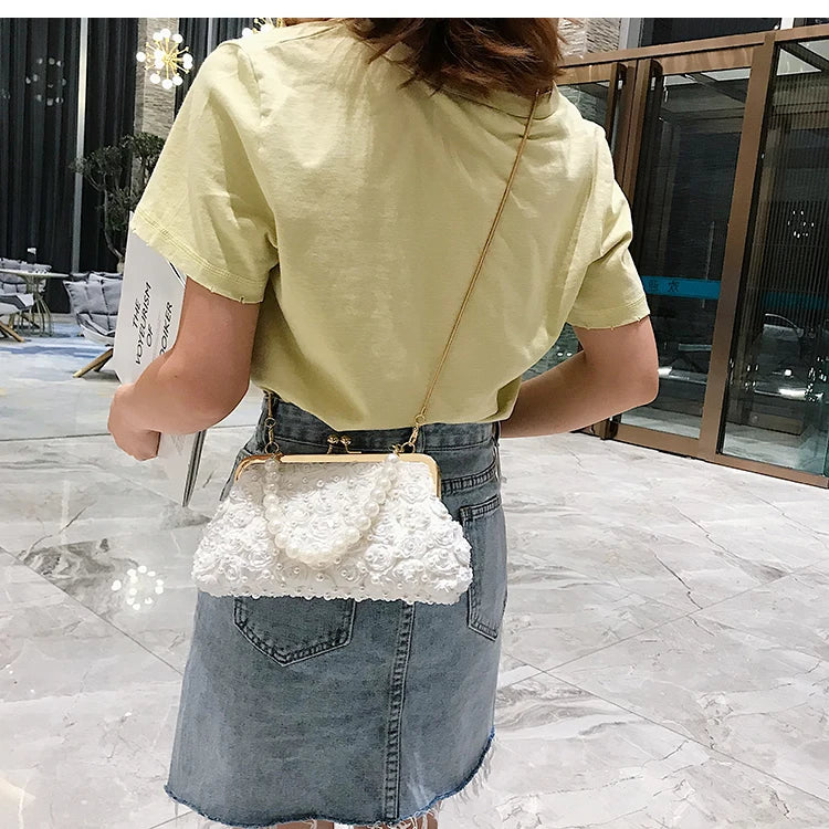 2019 Summer New Wave Korean Version of the Wild Messenger Bag Lady Rivet Chain Shoulder Bag