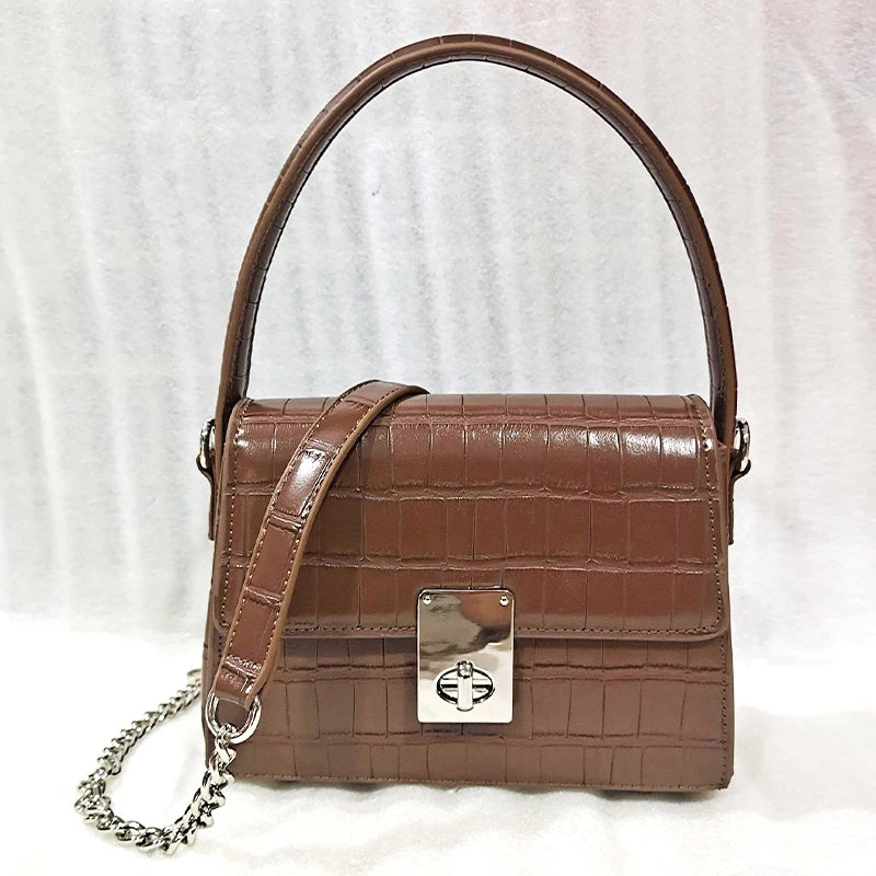 2021 Fashion Designer Small Long Strap Messenger Bags Lightweight Ladies Hand Bag square Crossbody Bag Women