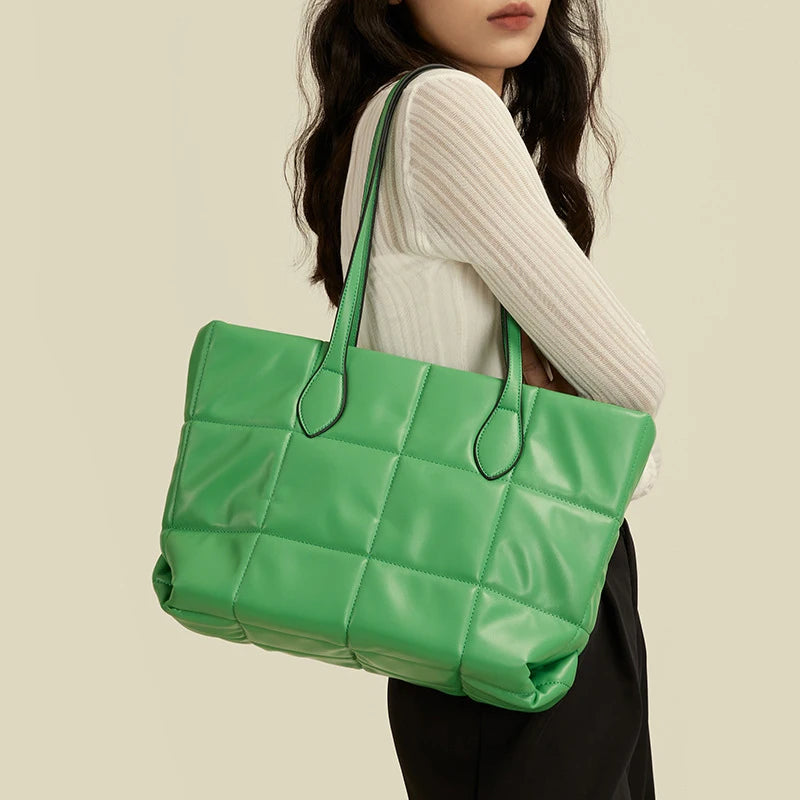 2022 New Rhombus Embroidery Large Capacity Down Feather Tote Bag Fashion Underarm Handbag Ladies