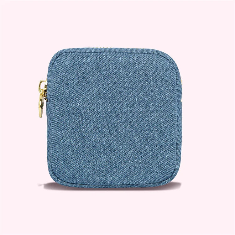 2022 Retro Classic Denim Makeup Pouch Multifunctional Denim Cosmetic Bag Portable Beauty Bag with Patches