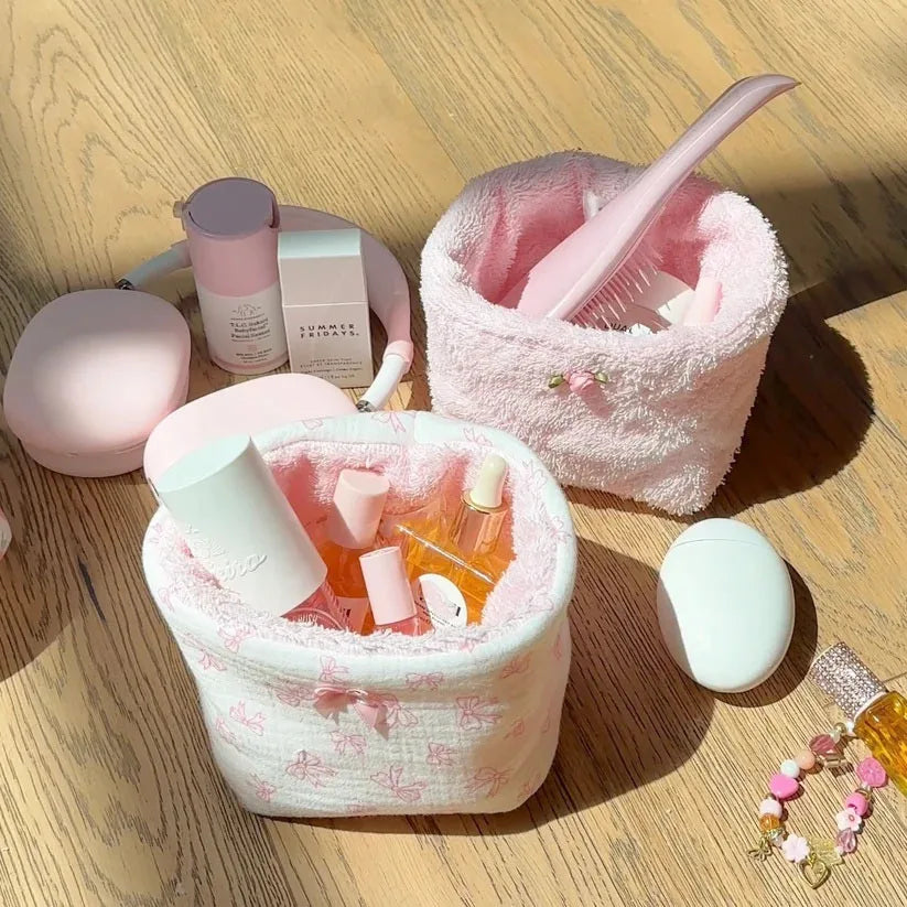 2024 Trendy Cotton Floral Travel Bag Handmade Cosmetics Storage Prettiest Organizers