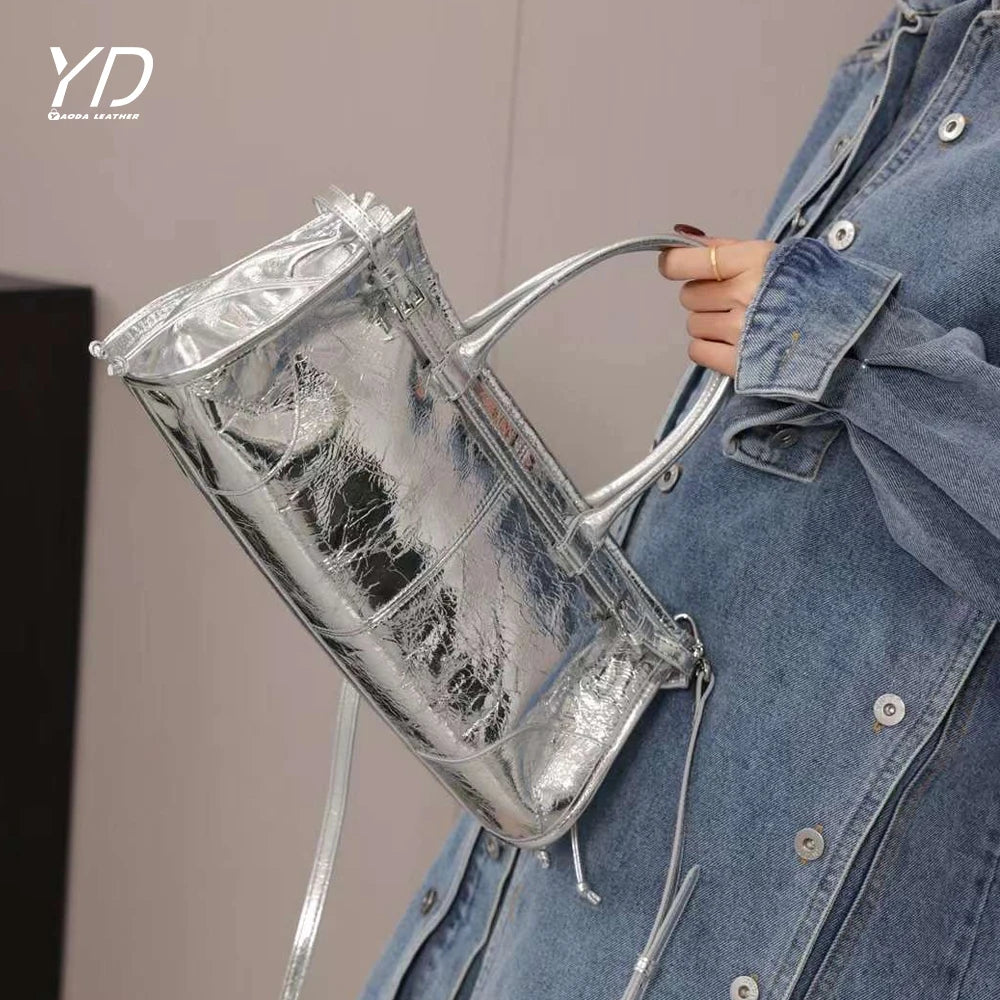 2025 New Fashionable Handbags Unique Design High Sense Handheld Women's Bag