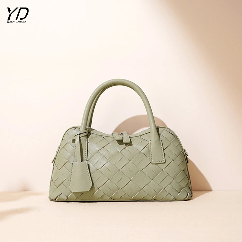 2025 New Genuine Leather Woven Bag Boston Bag Spring Casual Fashion Cowhide Hand-woven Women's Handbag