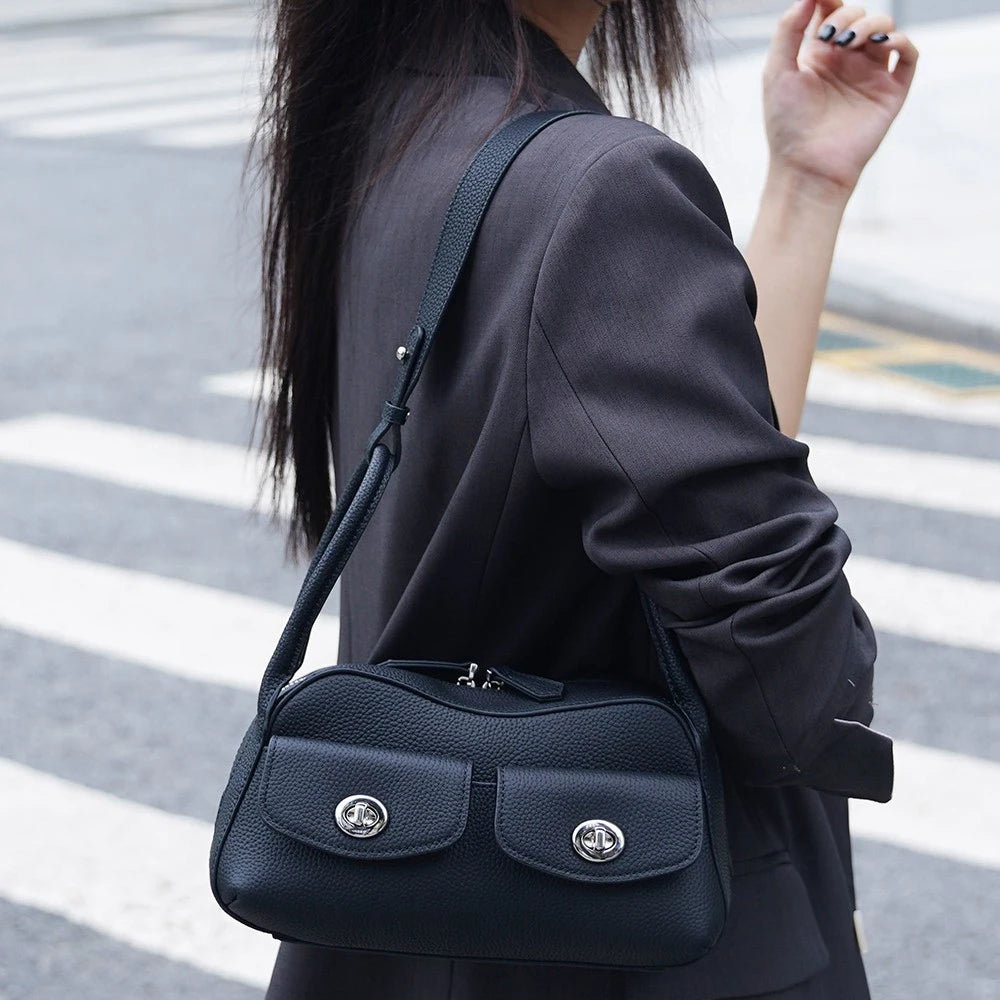 2025 New Niche Design Women's Shoulder Bag High-End Genuine Leather Handbag Polyester Lining Versatile Crossbody Bag