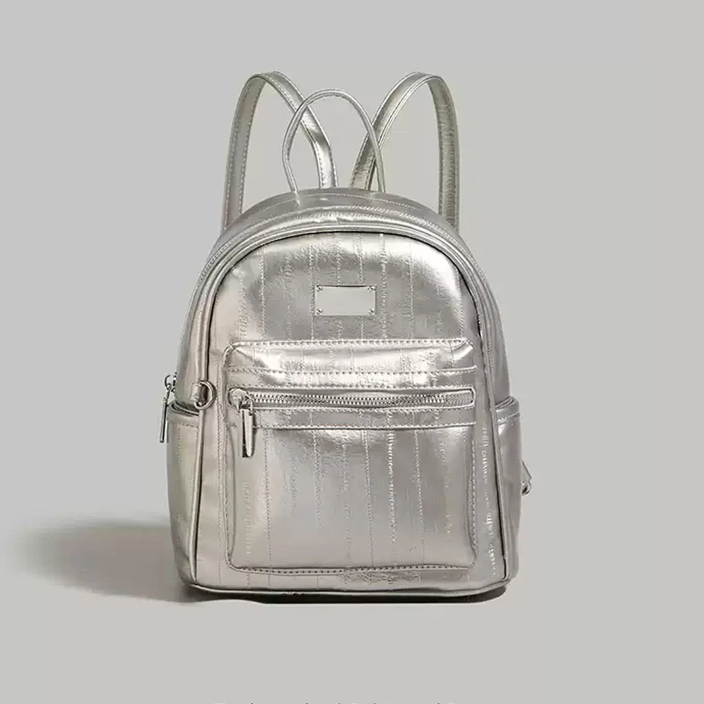 2025 Wholesale New Fashion Chain Backpack for Women 2025 New Summer Silver Women's Backpack