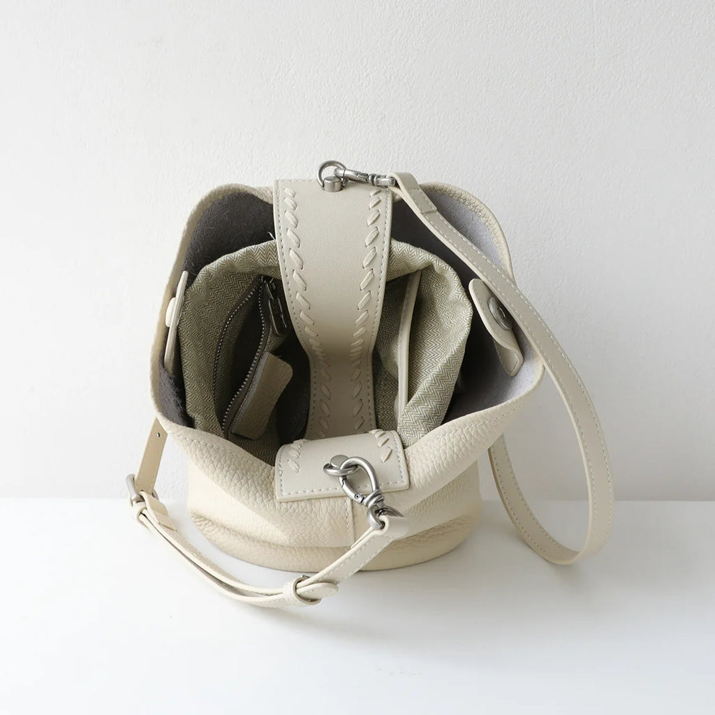 2026 New Genuine Leather Women's Handbags Bucket Bags Casual Fashionable Cowhide Top Quality Ladies Bags