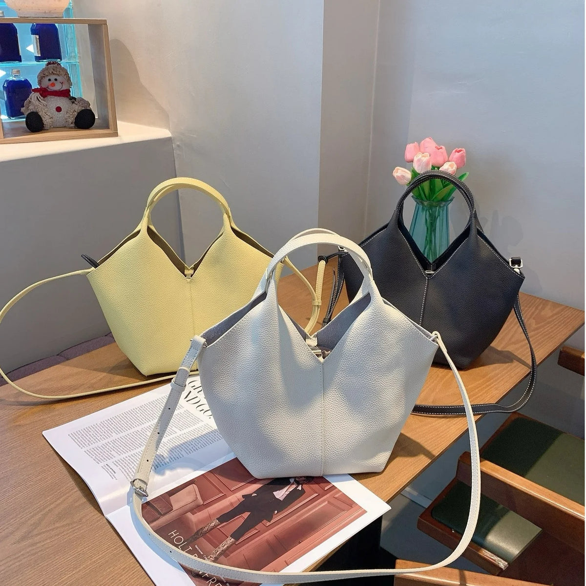 2026 New Genuine Leather Women's Handbags Wholesale or Custom High Quality Cowhide Ladies Bags Popular Ladys Bags