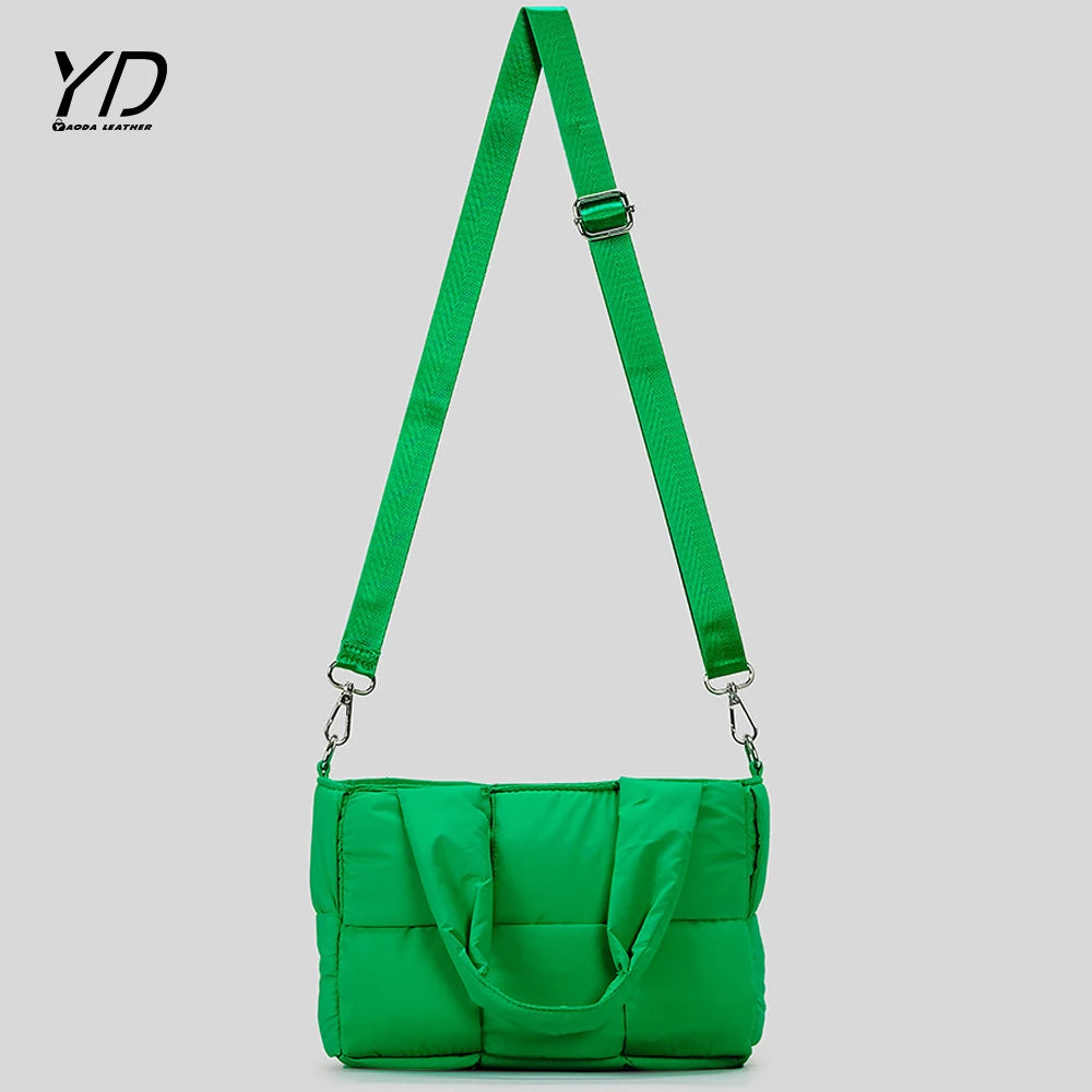 2026 Padded Shoulder Bag Luxury Check Tote Bag Soft Pillow Handbag Quilted Puffy High Capacity Travel Weekender Bag