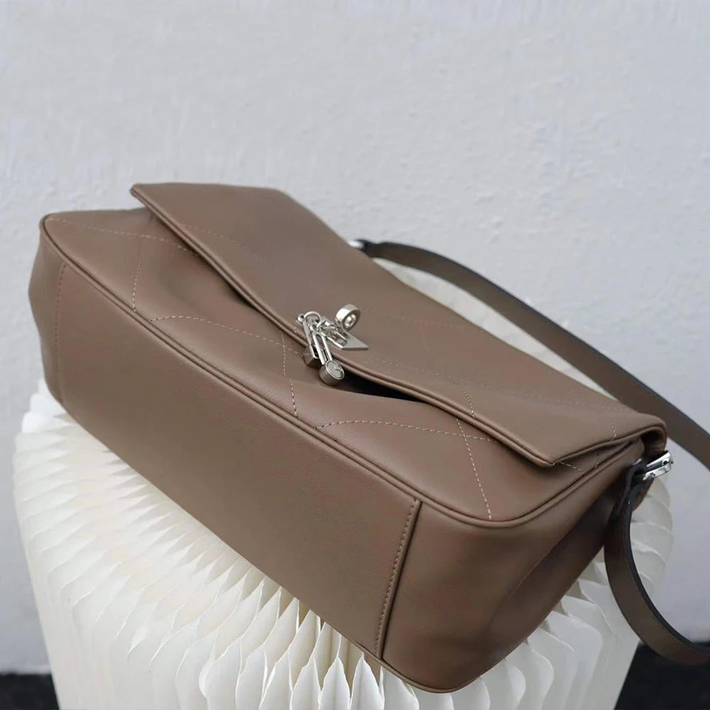 2026 Spring New Women's Genuine Leather Large Capacity Women's Bag Versatile High End Armpit Bag