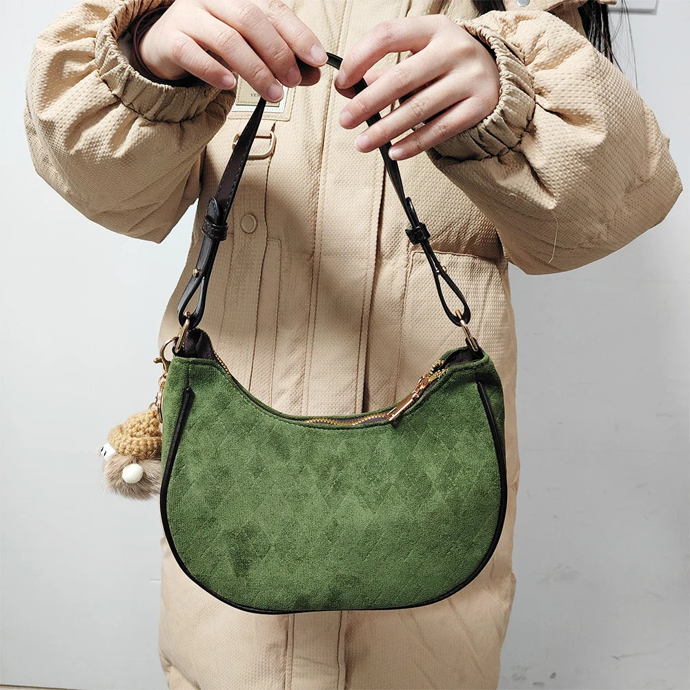 3279 Fashionable Crossbody Moon Bag PU Suede Material Frosted Tote Bag Texturized Shoulder Underarm Source Zipper Bags for Women