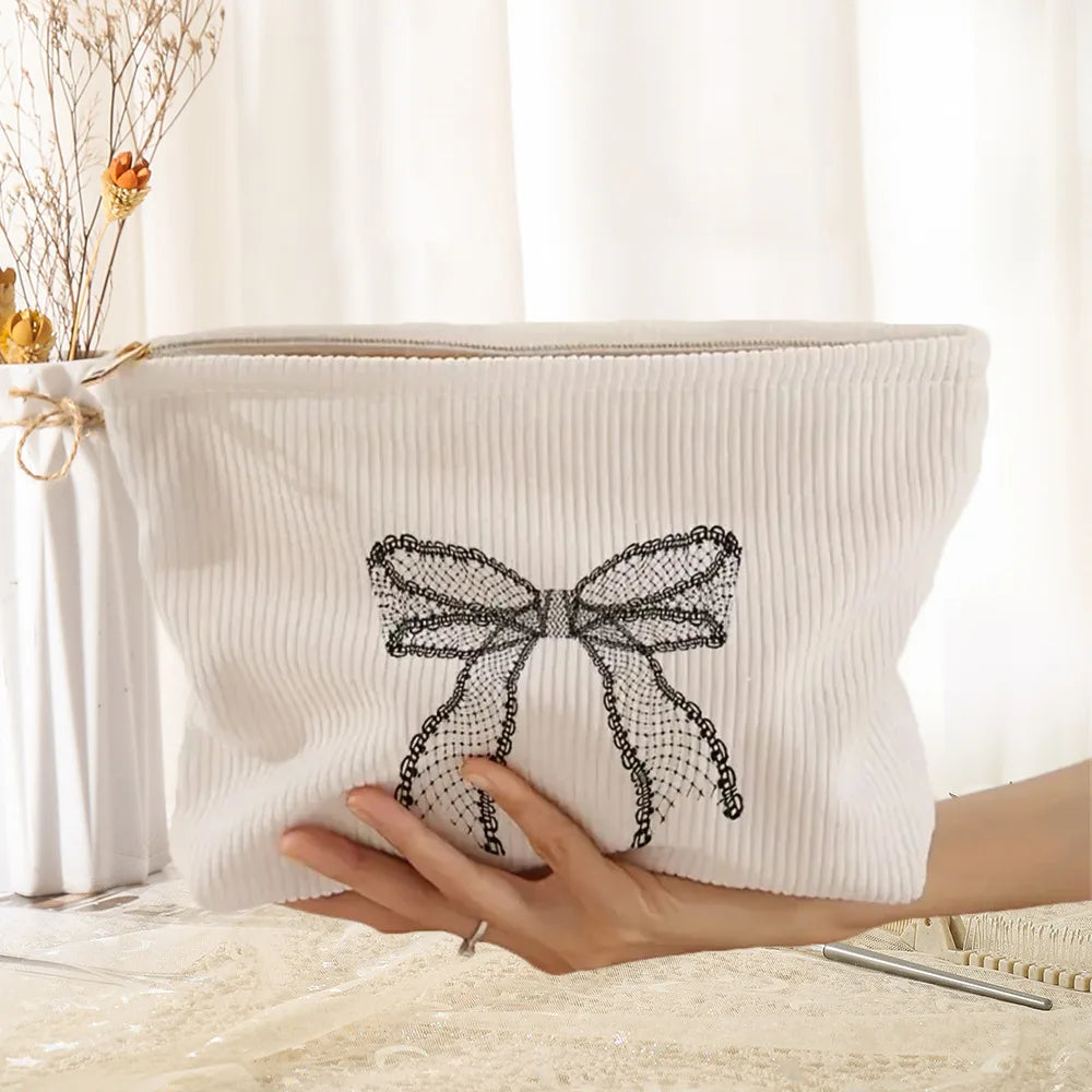 Beauty Cosmetics Grey Sophisticated Makeup Pouch case Nylon Design Bags Cosmetic Bag Camping