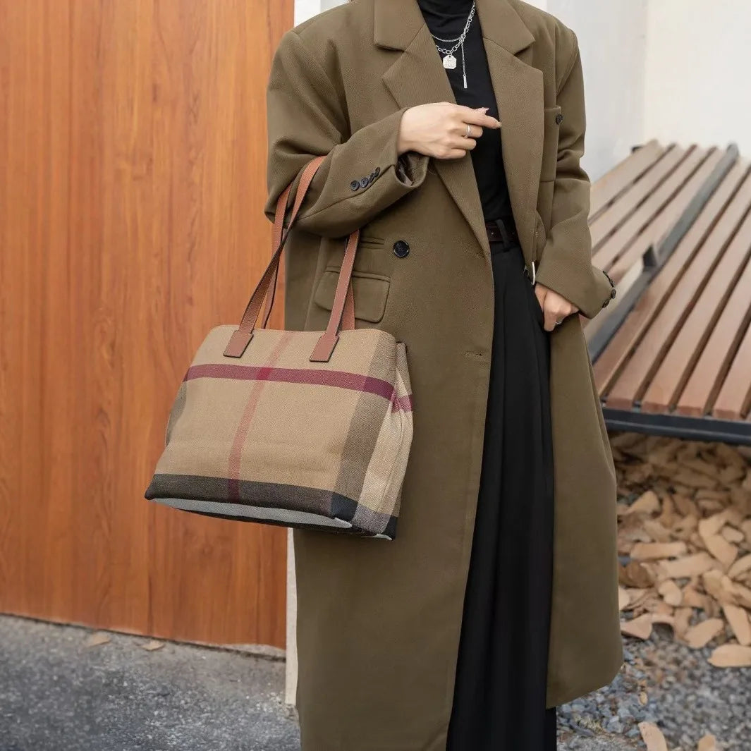 Best Selling Large Capacity Women's Shoulder Bags Tote Bags Casual Fashion Linen Material with Cowhide handbags for Women