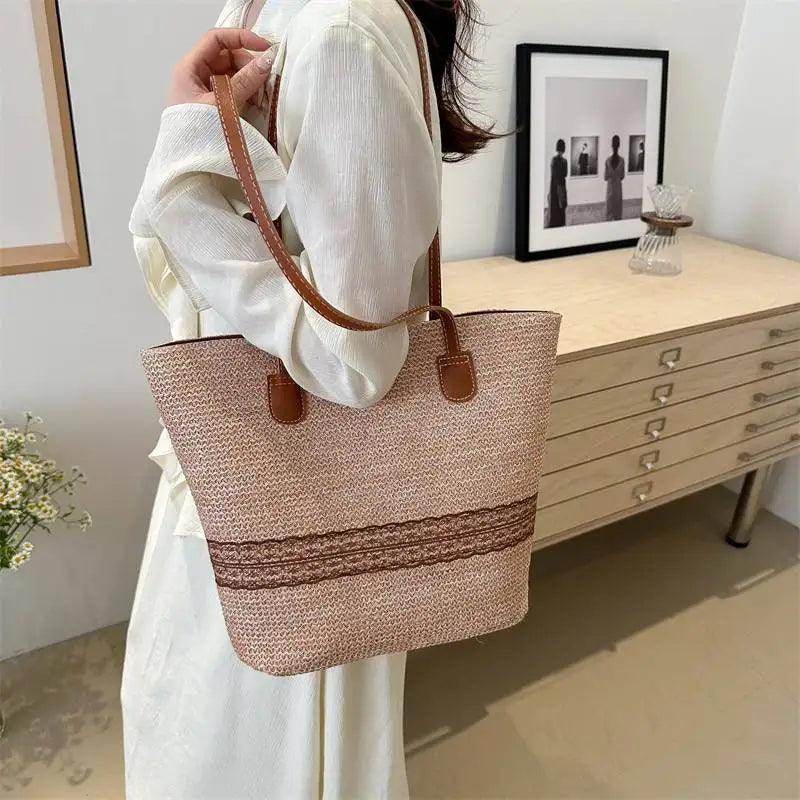 Casual Beach Tote Bag for Women Ladies Open Closure Straw Handbags Small Size Woven Shoulder Bag