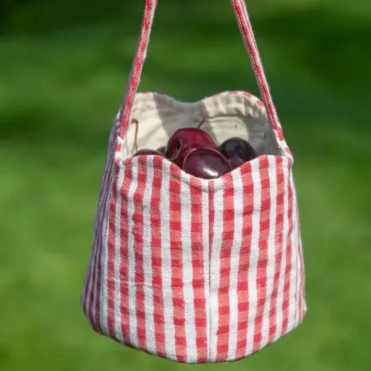 Charming Classic Red Gingham Pattern Perfect Blend Functionality Use Cotton Duck Canvas Small Tote Bag with Scalloped Edges