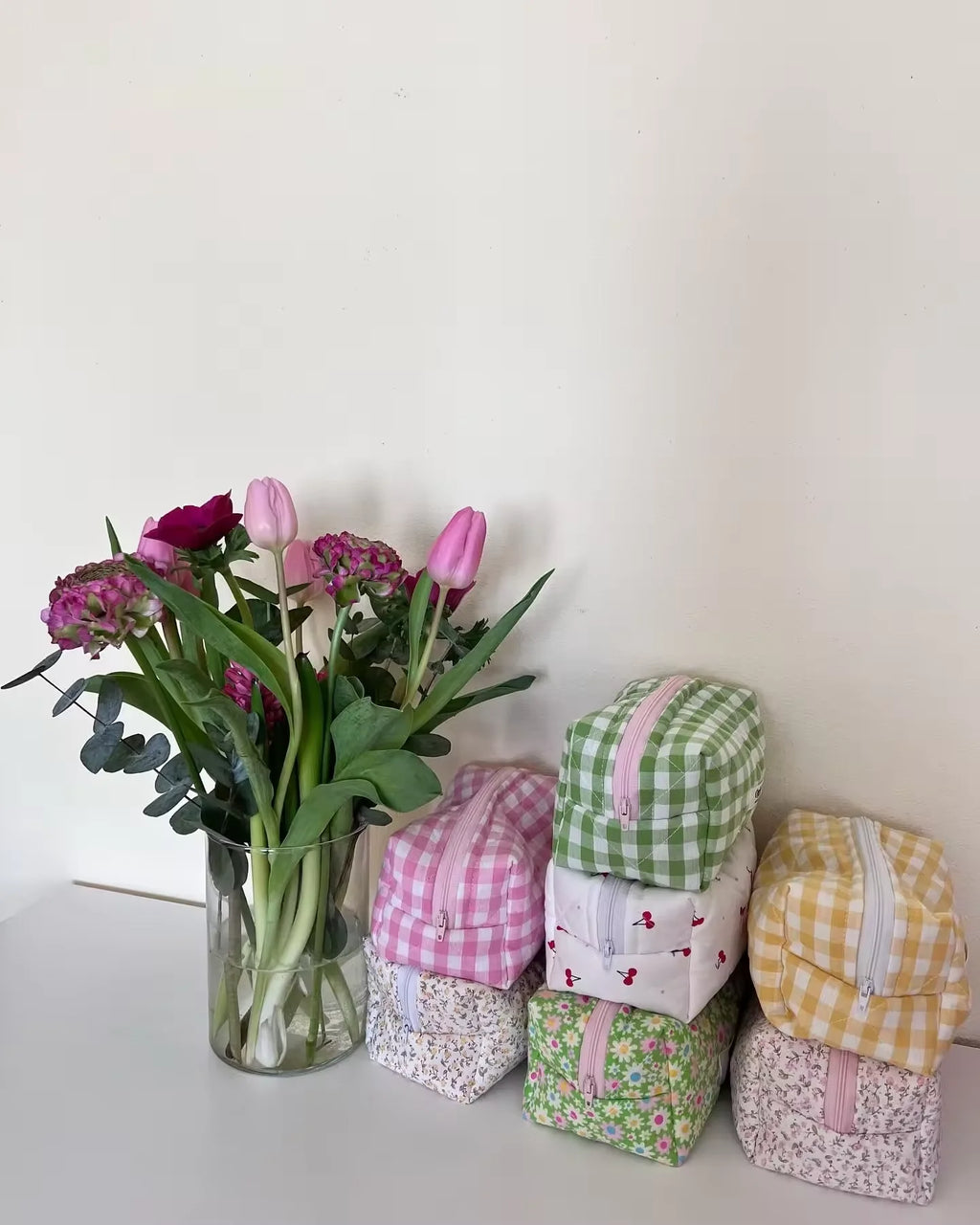 Coquette Style Ribbon Makeup Bag Customized Bows Quilted Cosmetics Bag Handmade Quilted Cotton Makeup Pouch