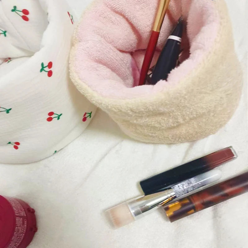 Cotton Furry Personal Designed Cutest Makeup Organizer Basket With Customized logo Toiletry Cosmetic Bag