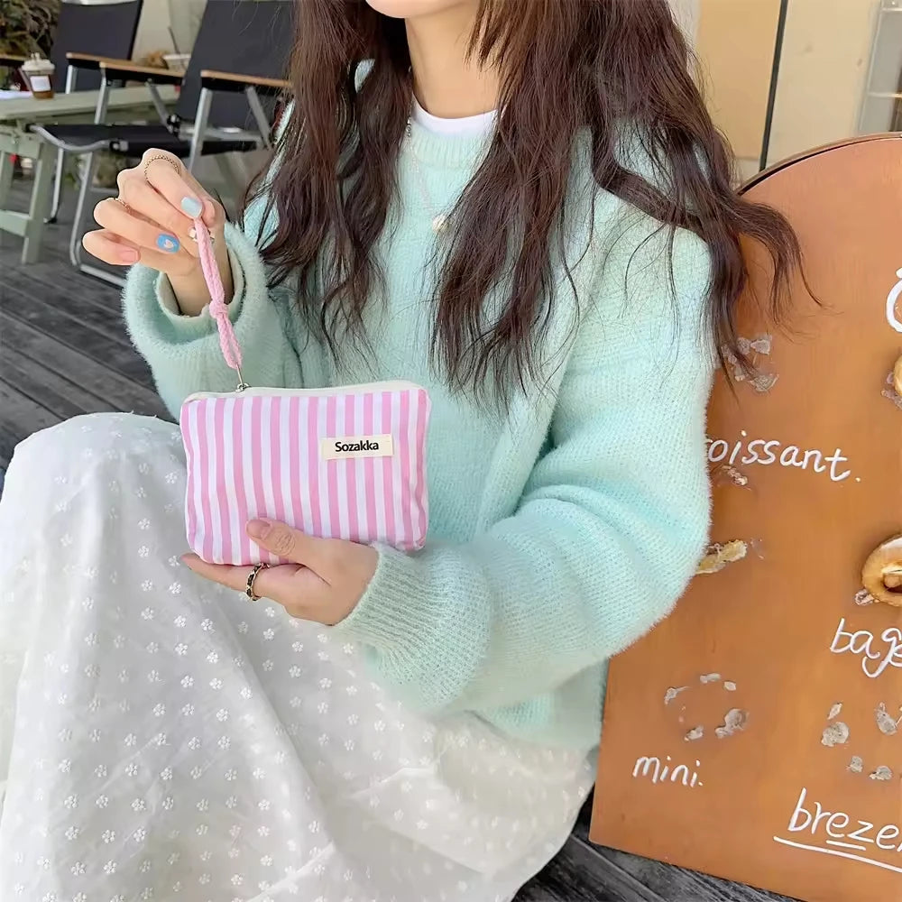 Custom Candy Portable Fashion Travel Cosmetic Bag Women Small Lipstick Storage Zipper Soft Handle Coin Purses Cotton Canvas