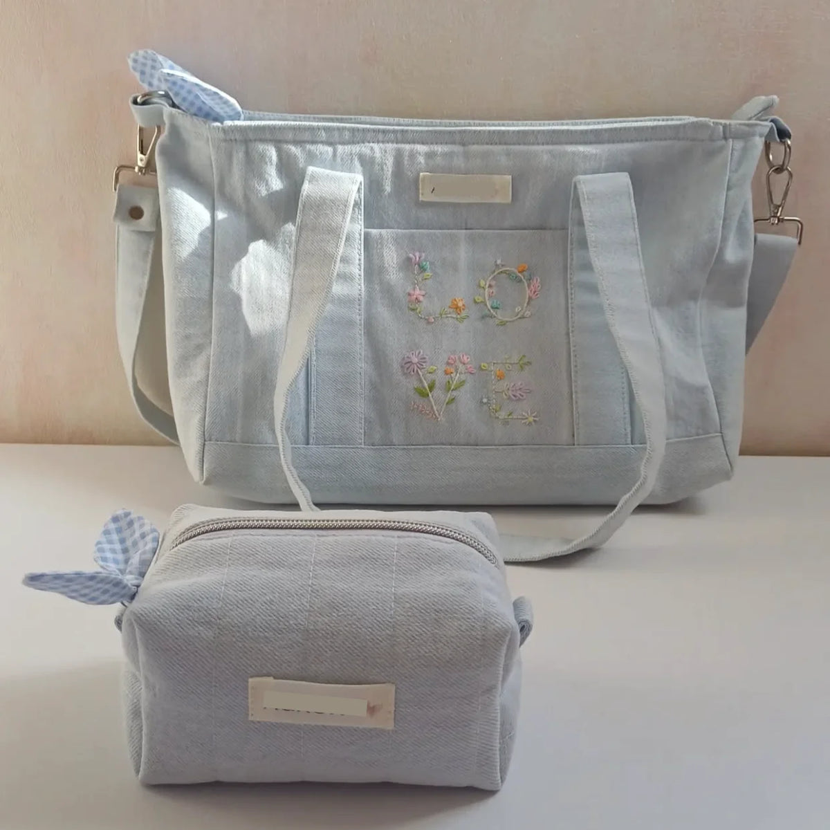 Custom Embroidery Denim Tote Bag with Pockets Lined College Bags Light Blue Everyday Shopping Bag
