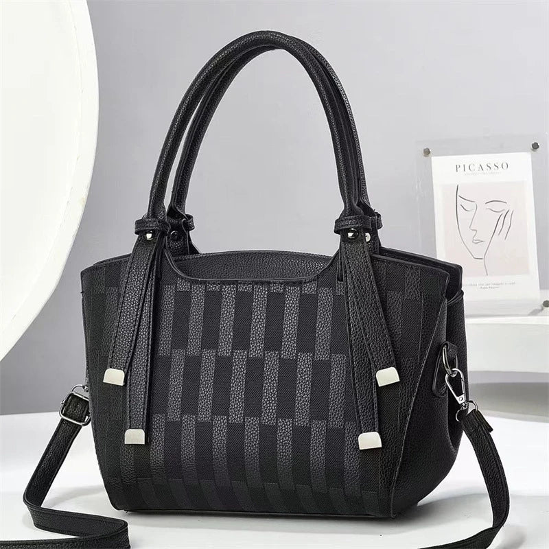 Custom Logo Tan Pebbled PU Trapeze Satchel Bag Top Handle Geometric Panel Decorative Straps Detachable Strap OEM Bulk Order
