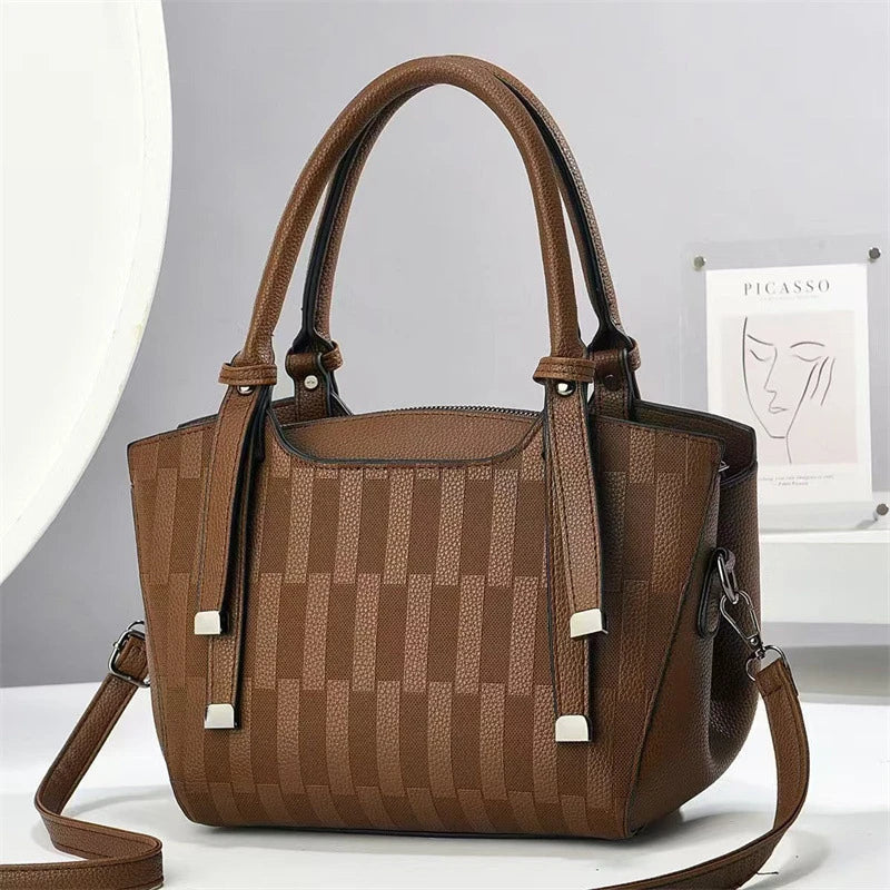 Custom Logo Tan Pebbled PU Trapeze Satchel Bag Top Handle Geometric Panel Decorative Straps Detachable Strap OEM Bulk Order