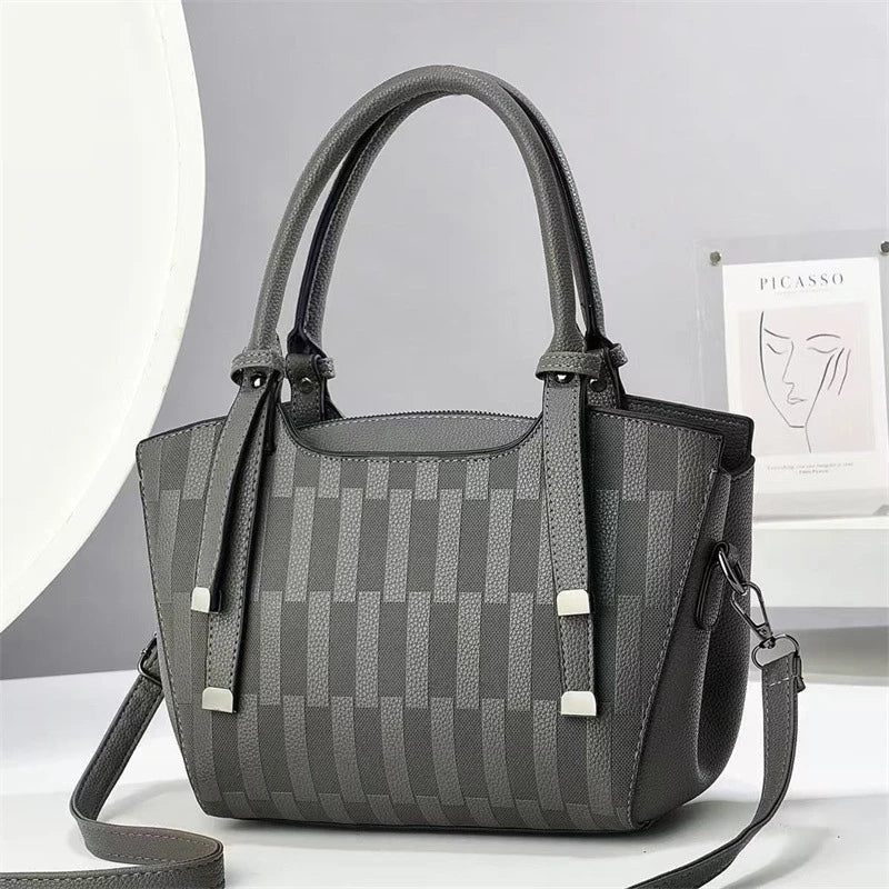 Custom Logo Tan Pebbled PU Trapeze Satchel Bag Top Handle Geometric Panel Decorative Straps Detachable Strap OEM Bulk Order
