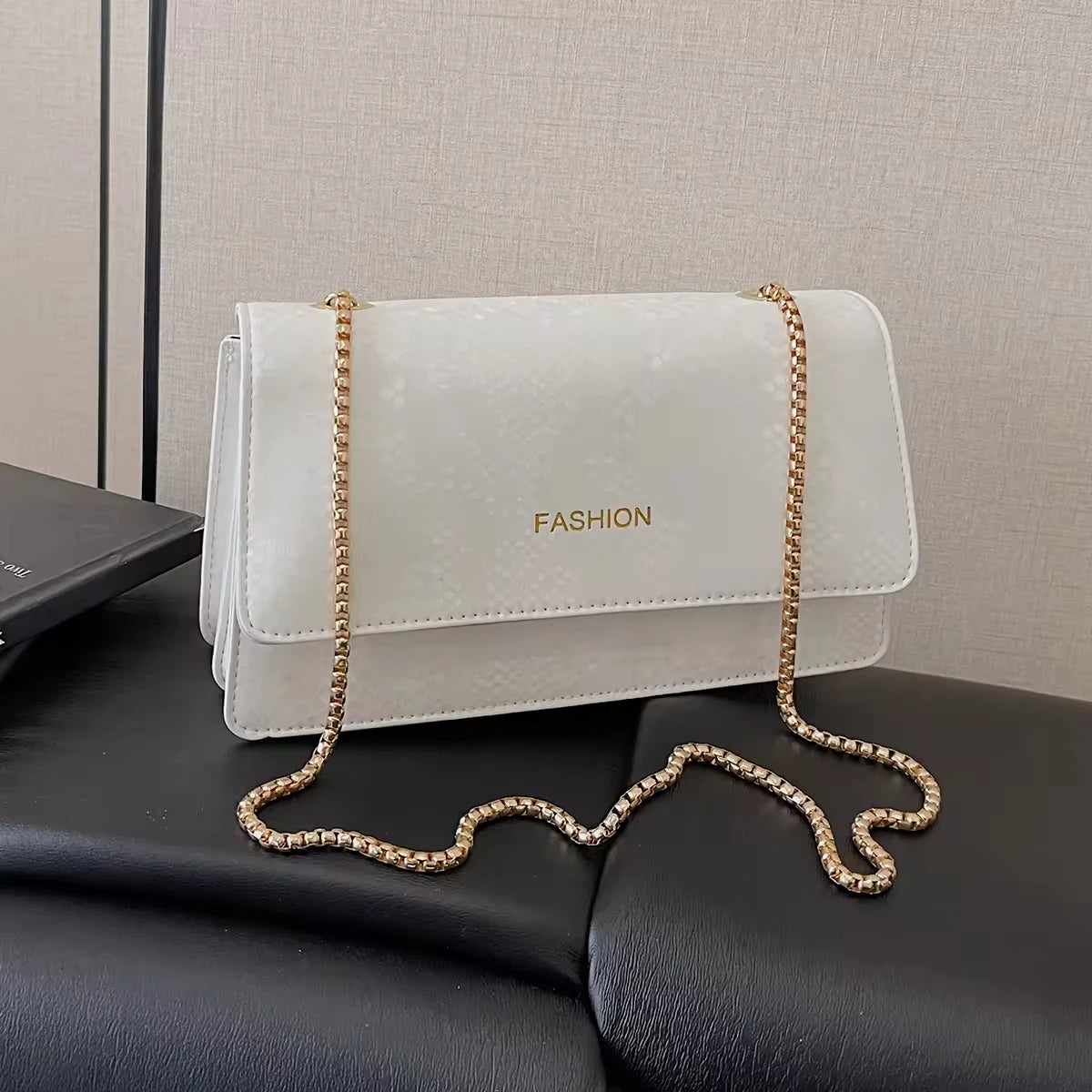 Custom OEM PU Leather Crossbody Handbag Manufacturer Wholesale Waterproof Zipper Lady Fashion Shoulder Bag for Women