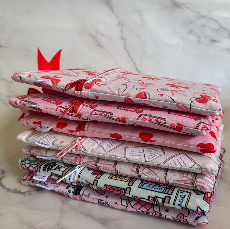 Custom Size Book Sleeve Handmade Cotton Padded Book Pouch Soft Zipper Blue Gingham Book Cover