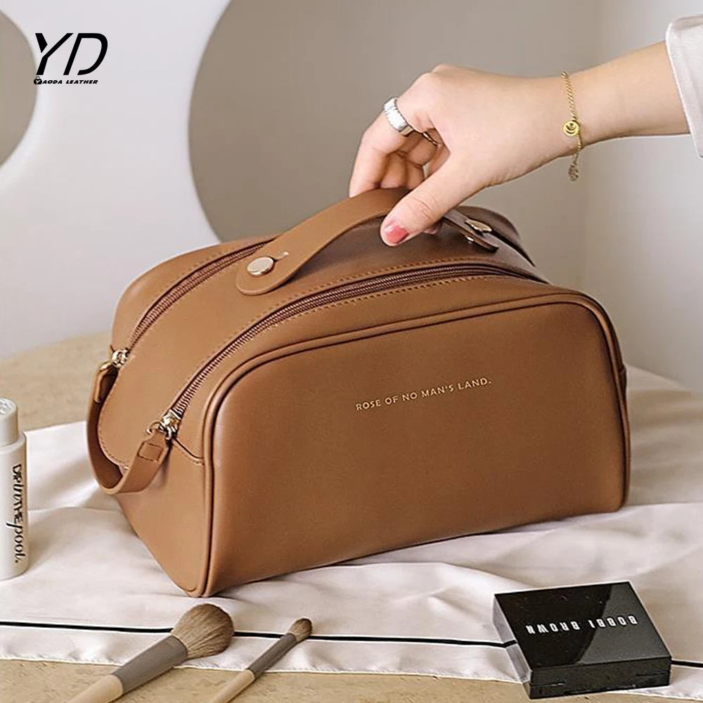 Custom logo Pu Large Capacity Cosmetic Bag case 2024 Waterproof Luxury Designer Leather Toiletry Travel Cosmetic Makeup Bag