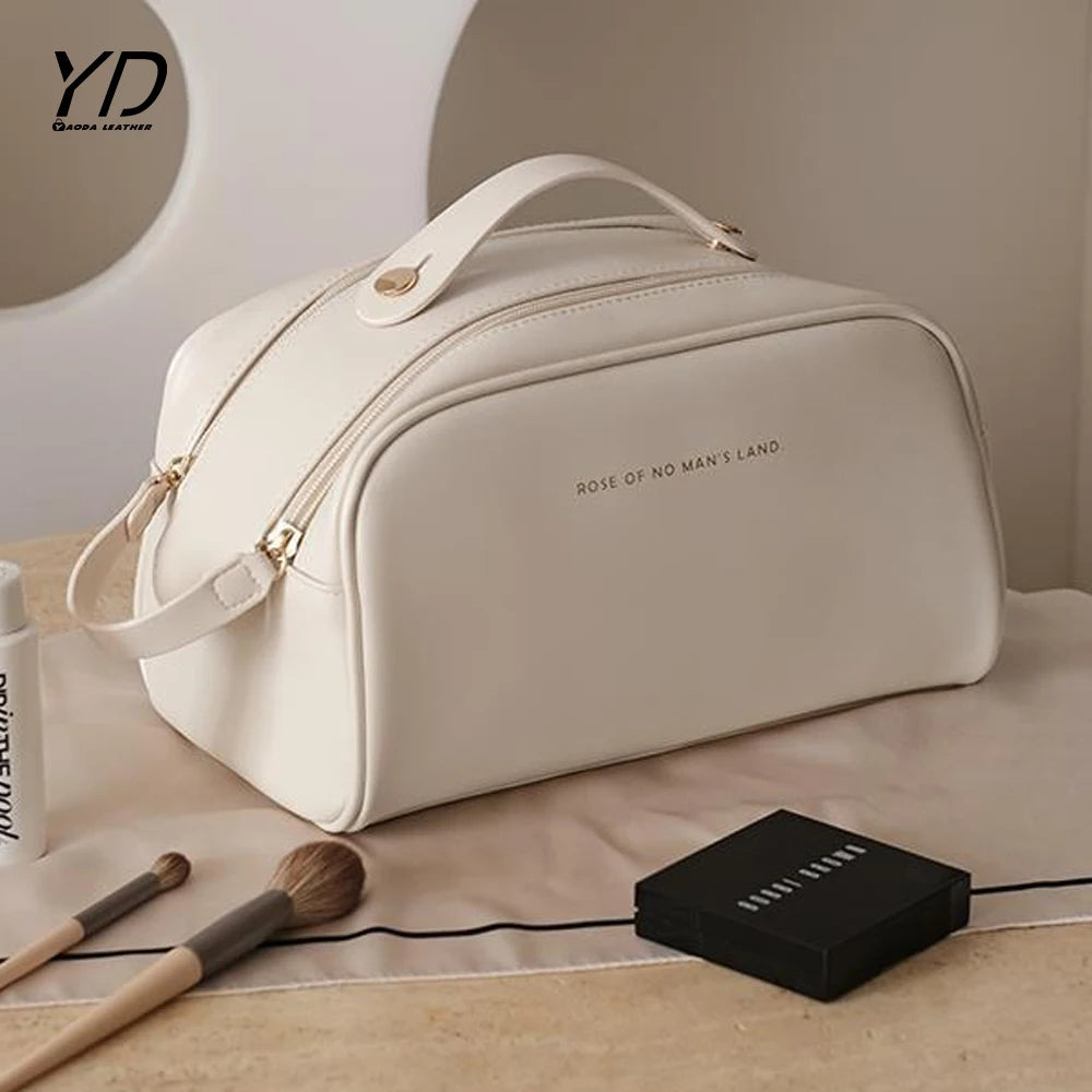 Custom logo Pu Large Capacity Cosmetic Bag case 2024 Waterproof Luxury Designer Leather Toiletry Travel Cosmetic Makeup Bag