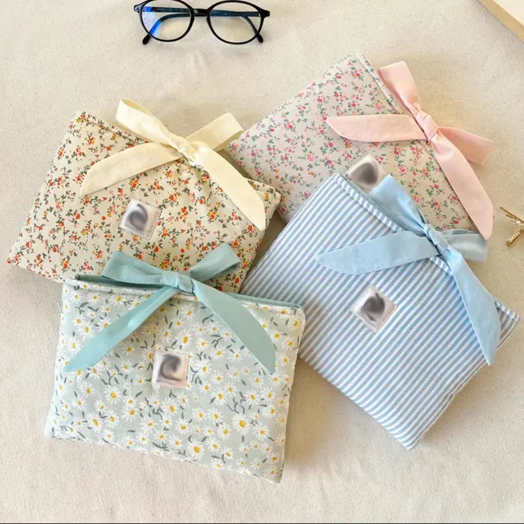 Customize Prints Quilted Book Sleeve Embroidered Small Book Cover Cotton Stripes E-Reader Puffer Sleeve