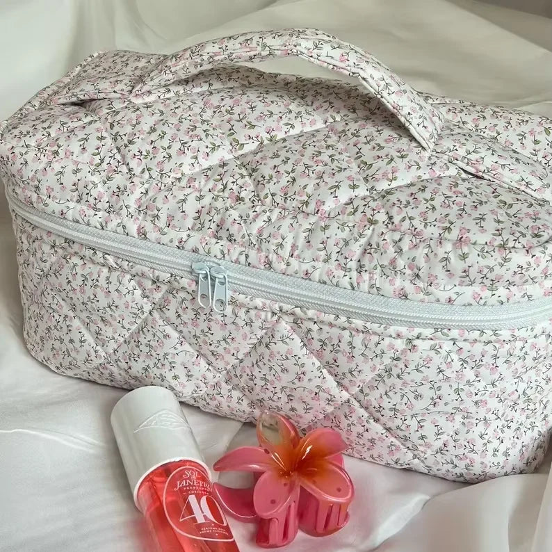 Customized Hair Tool Bag With Inside Pockets Handmade Soft Quilted Makeup Case Big Handle Travel Cosmetic Bag