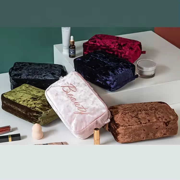 Cute Pouches Polyester Cosmetic Makeup Bag Unique Custom logo Design