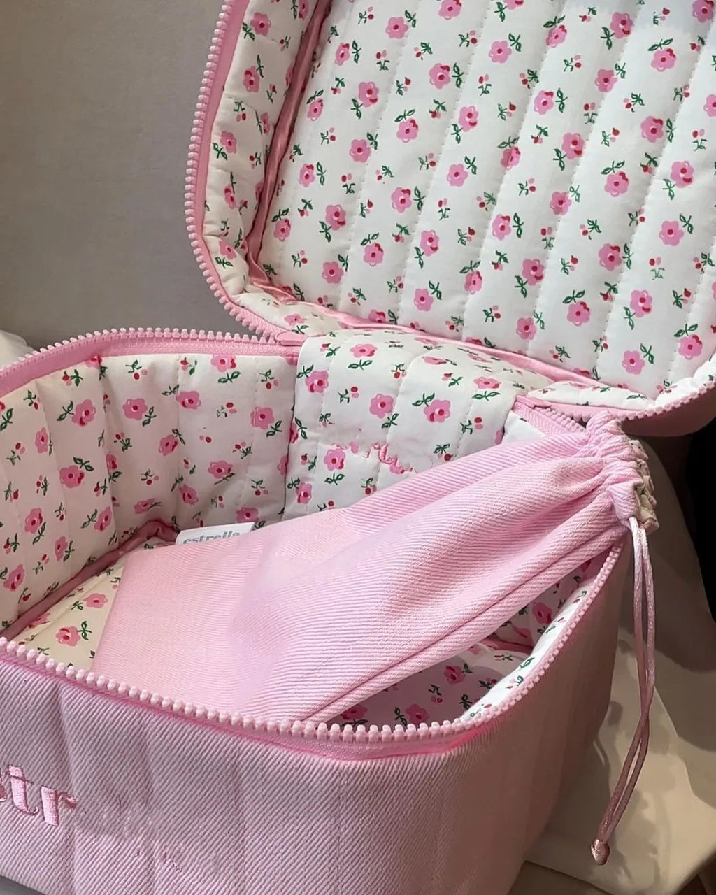 Eco Friendly Girls Beautiful Cute Mini Travel Makeup Dance Cosmetic Bag Set Waterproof