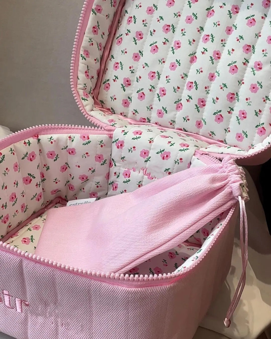 Eco Friendly Girls Beautiful Cute Mini Travel Makeup Dance Cosmetic Bag Set Waterproof