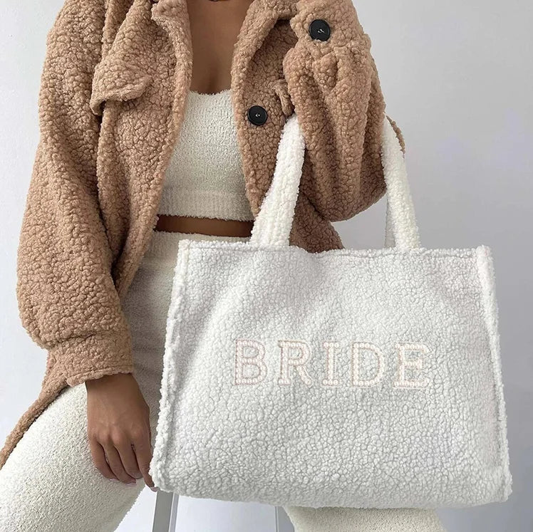 Fashion Ladies Teddy Tote Handbag Large Capacity Bride Tote Bag Custom Faux Fur Shoulder Shopping Bag for Women