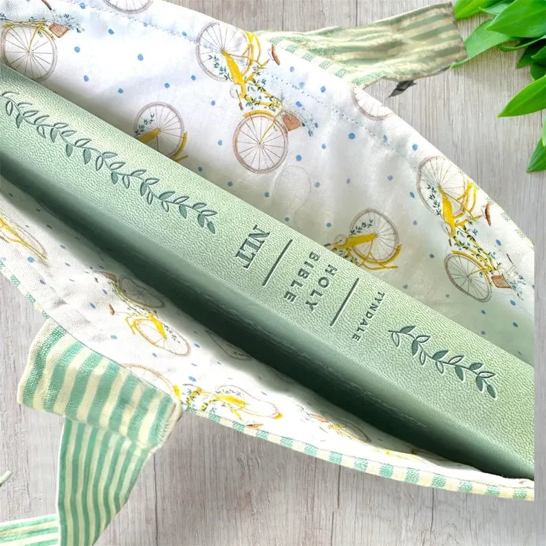 Floral Book Cover With Lace Ribbon Soft Cotton Quilted Book Sleeve Christmas Gift for Book Lovers