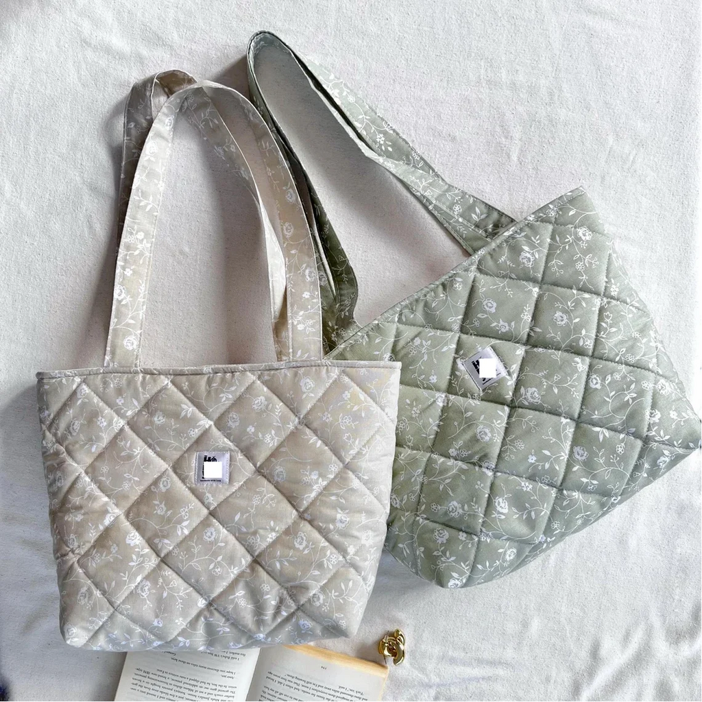 Green Gingham Cute Tote Bag with Zipper Adorable Ribbon Aesthetic Shopping Bag Lightweight Shoulder Bag with Pocket for Women