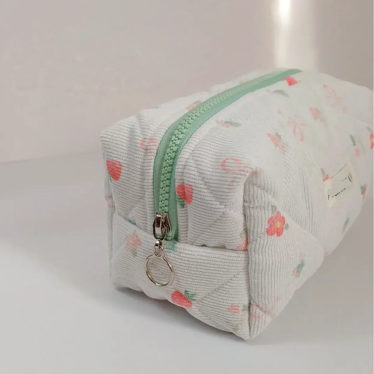 Handmade pink Flower Make up Bags Medium Travel Foldable Quilted Beauty Pouches Multifunction Corduroy Cosmetics Organizer Bags