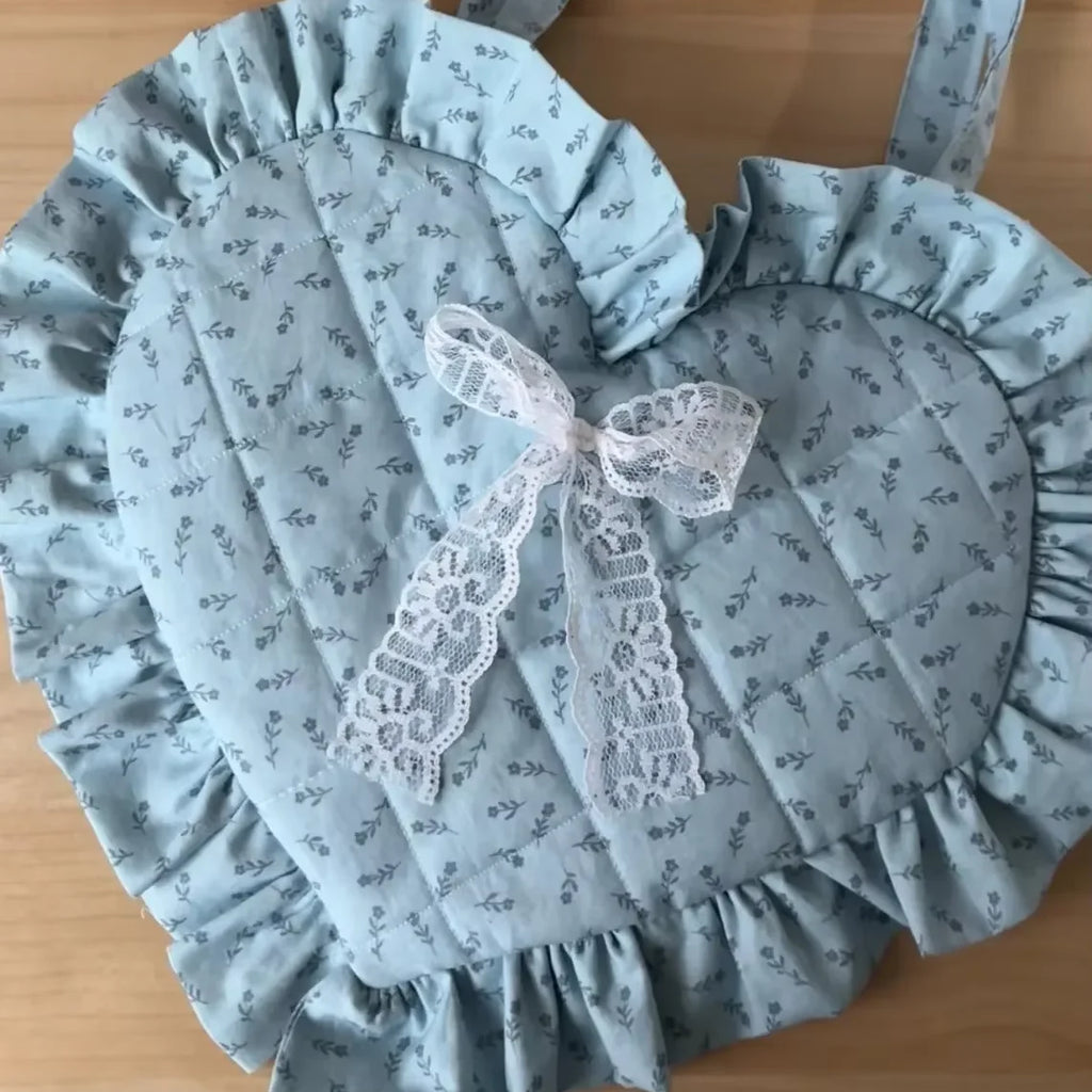 Heart-shaped Quilted Bag Floral Handle Bag with Ruffle Customized Soft Cotton Beauty Bag