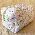 Hot Sale Handmade Quilted Toiletry Customized Floral Gingham Cosmetic Makeup Bag for Girls