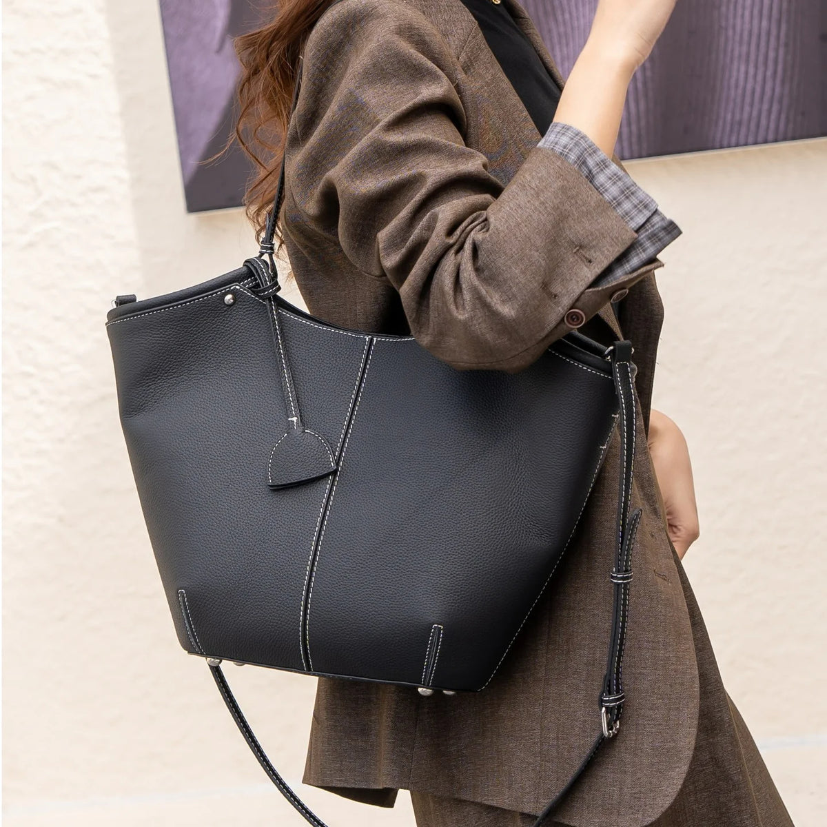Hot Sale of Genuine Leather Women's Shoulder Bags Tote Bags Casual Fashion Cowhide Large Capacity Ladies Bags