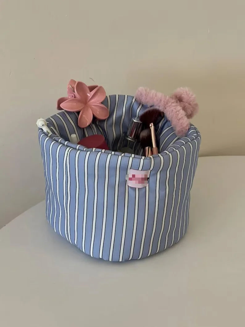 Hot Selling Striped Makeup Organizer Cosmetic Storage Baskets Bags Cute Gift