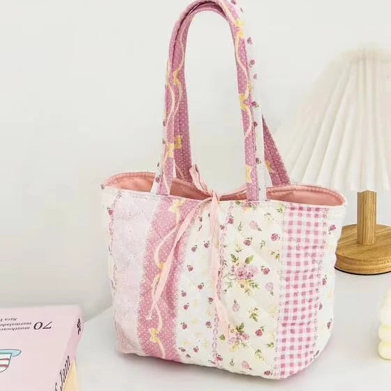 Large Capacity Customized Floral Print Beauty Tote Bag With Handle