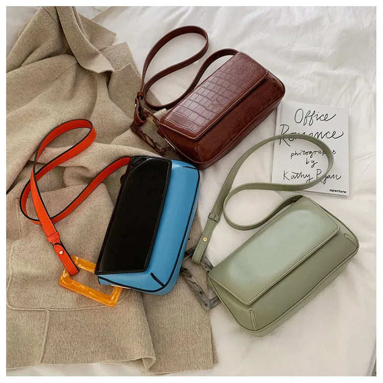 Latest Fashion European Cheap square Hit Color Acrylic Blue Handbags