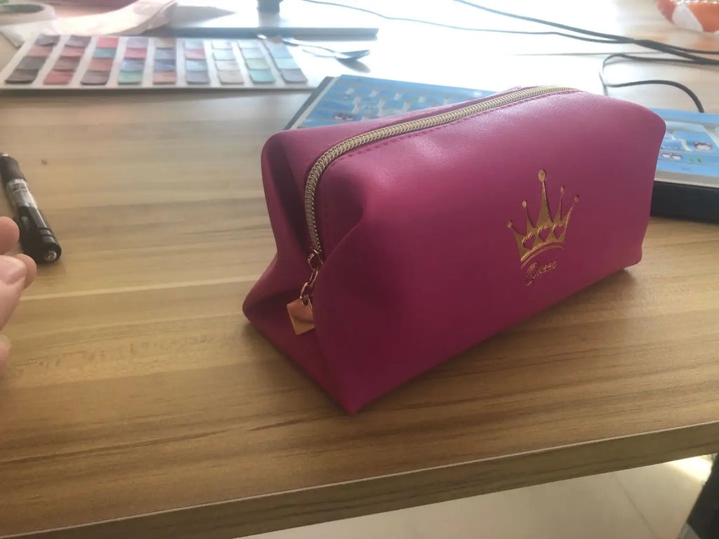 Low MOQ Women Cosmetic Pouch Luxury Lady Makeup Bag with Zipper
