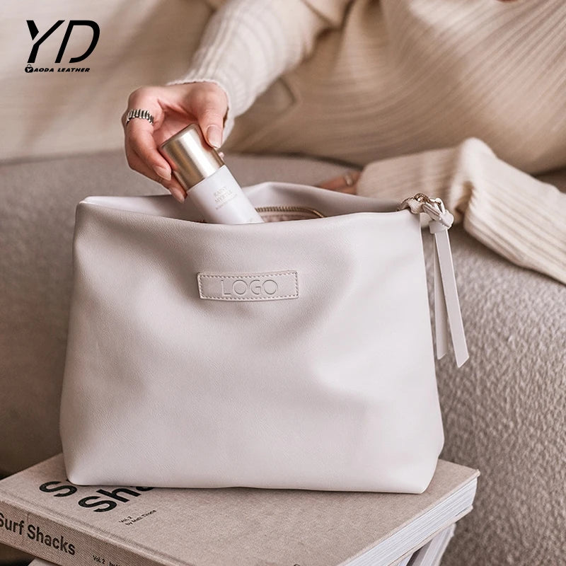 Manufacturer Custom New Style Funky Luxury Flat Zippered Waterproof Portable Travel Pu Leather Make up Makeup Cosmetic Bag
