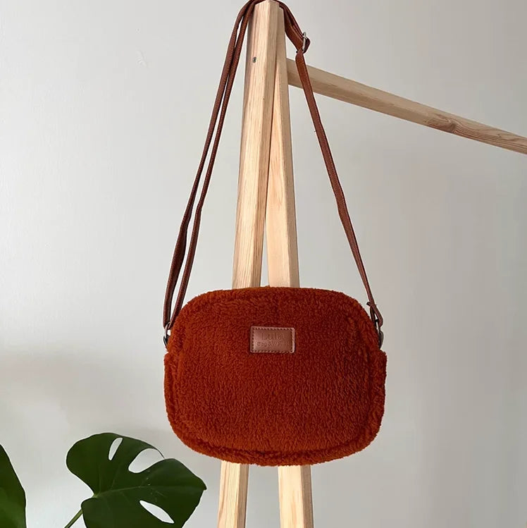 New Fashion Teddy Child Crossbody Bag Cute Fluffy Shoulder Bag Light Weight Shearling Sling Bag