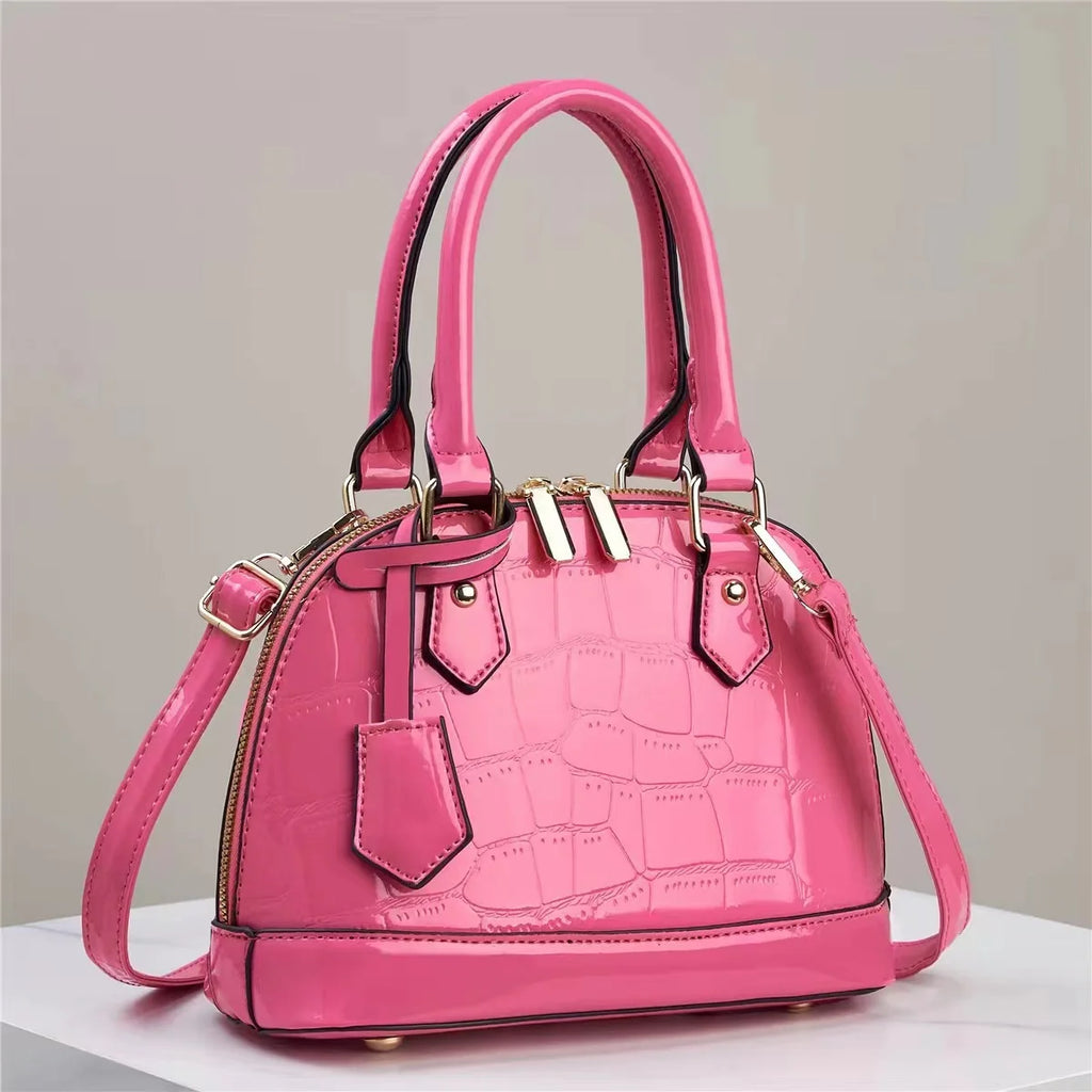 New Simple Casual Retro Crossbody Bag Women Elegant Fashionable Minimalist Trendy Handbag Zipper Closure PU Leather Polyester